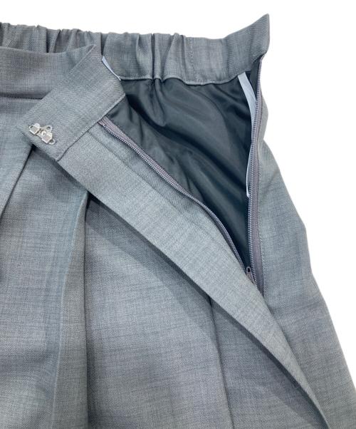 MACKINTOSH PHILOSOPHY（マッキントッシュ フィロソフィー）MACKINTOSH PHILOSOPHY (マッキントッシュ フィロソフィー) プリーツスカート グレー サイズ:SIZE 2の古着・服飾アイテム