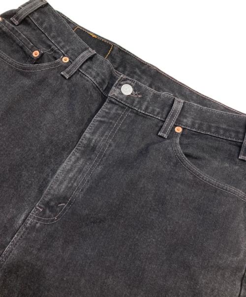 LEVI'S（リーバイス）LEVI'S (リーバイス) 505 ブラックデニムパンツ ブラック サイズ:SIZE 36の古着・服飾アイテム