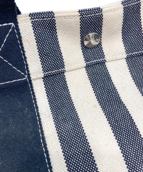 HERMES（エルメス）HERMES (エルメス) カンヌ キャンバストートバッグ ホワイト×ブラックの古着・服飾アイテム