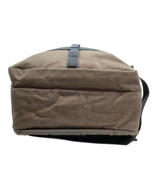 SUPREME（シュプリーム）SUPREME (シュプリーム) BACKPACK/バックパック カーキの古着・服飾アイテム