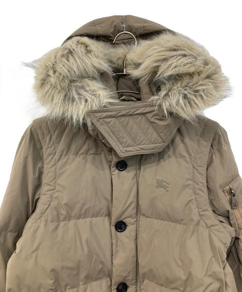 BURBERRY BLACK LABEL（バーバリーブラックレーベル）BURBERRY BLACK LABEL (バーバリーブラックレーベル) ファー付きダウンジャケット ベージュ サイズ:SIZE Lの古着・服飾アイテム
