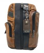 TUMIトゥミ）の古着「Alpha Bravo Leather Monterey Sling/アルファ ブラボー レザー モントレー スリング」｜ブラウン