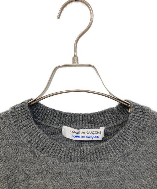 COMME des GARCONS COMME des GARCONS（コムデギャルソン コムデギャルソン）COMME des GARCONS COMME des GARCONS (コムデギャルソン コムデギャルソン) ショート丈ニット グレー サイズ:なしの古着・服飾アイテム