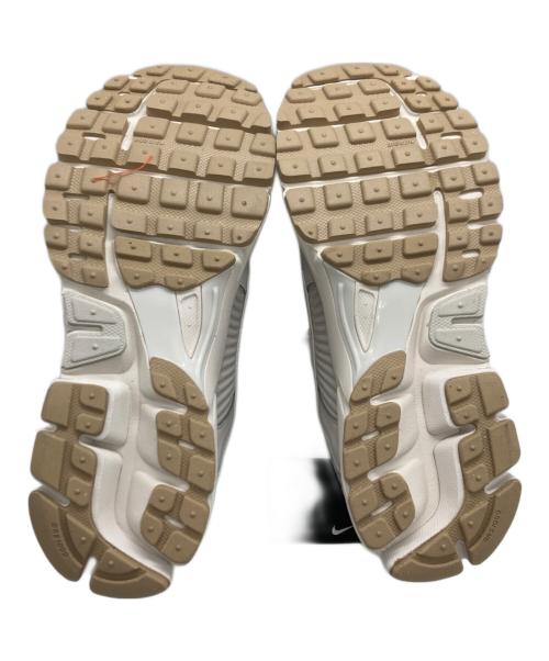 NIKE（ナイキ）NIKE (ナイキ) ズーム ボメロ 5 ホワイト サイズ:23.5cm 未使用品の古着・服飾アイテム