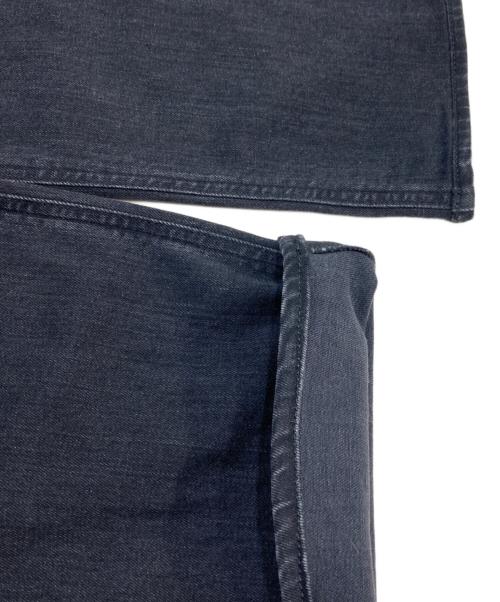 YANUK（ヤヌーク）YANUK (ヤヌーク) JOAN Loose Straight ブラック サイズ:SIZE 22の古着・服飾アイテム