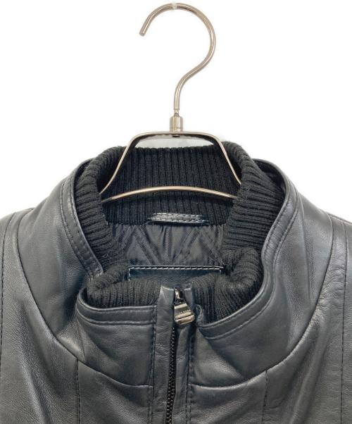 HUGO BOSS（ヒューゴ ボス）HUGO BOSS (ヒューゴ ボス) 切替シープレザージャケット ブラック サイズ:SIZE 52の古着・服飾アイテム