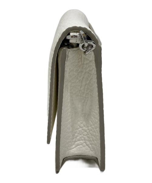 Maison Margiela（メゾンマルジェラ）Maison Margiela (メゾンマルジェラ) 4ステッチチェーンウォレット ホワイトの古着・服飾アイテム