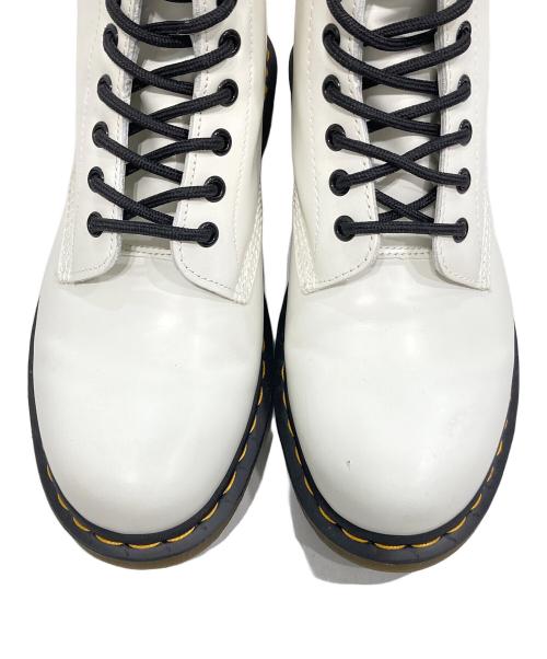 Dr.Martens（ドクターマーチン）Dr.Martens (ドクターマーチン) 8ホールブーツ ホワイト サイズ:SIZE 7の古着・服飾アイテム