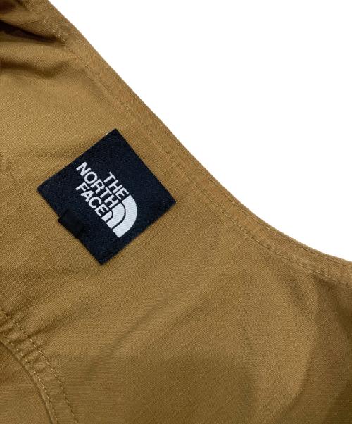 THE NORTH FACE（ザ ノース フェイス）THE NORTH FACE (ザ ノース フェイス) Firefly Camp Vest/ファイヤーフライ キャンプ ベスト ベージュ サイズ:SIZE Lの古着・服飾アイテム