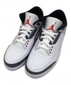 NIKEナイキ）の古着「Air Jordan 3 Retro SE-T CO JP "Fire Red Denim"/ナイキ エアジョーダン スリー レトロ エスイー ティー シーオー ジェーピー ファイヤー レッド デニム」｜ホワイト