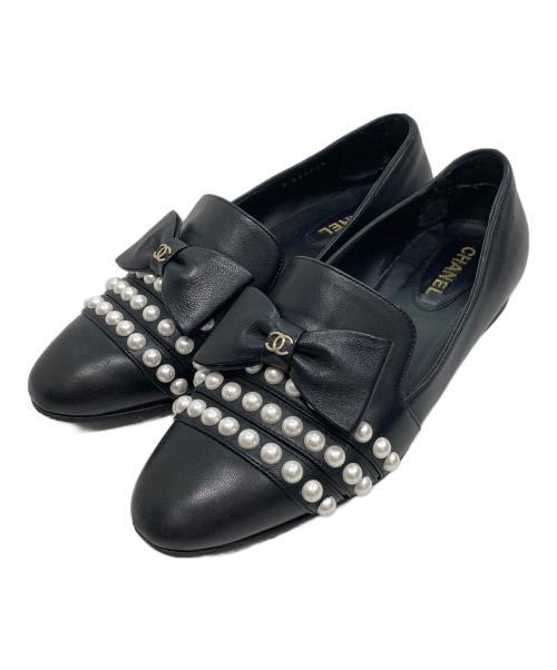 CHANEL（シャネル）CHANEL (シャネル) ココマークパールパンプス ブラック サイズ:36Cの古着・服飾アイテム