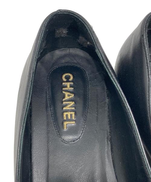 CHANEL（シャネル）CHANEL (シャネル) ココマークパールパンプス ブラック サイズ:36Cの古着・服飾アイテム