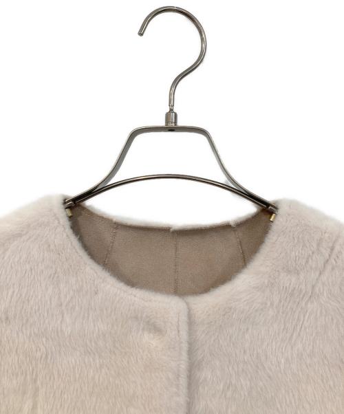 HER LIP TO（ハーリップトゥ）HER LIP TO (ハーリップトゥ) Faux Fur Reversible Coat/フォー・ファー・リバーシブル・コート ホワイト サイズ:SIZE Mの古着・服飾アイテム