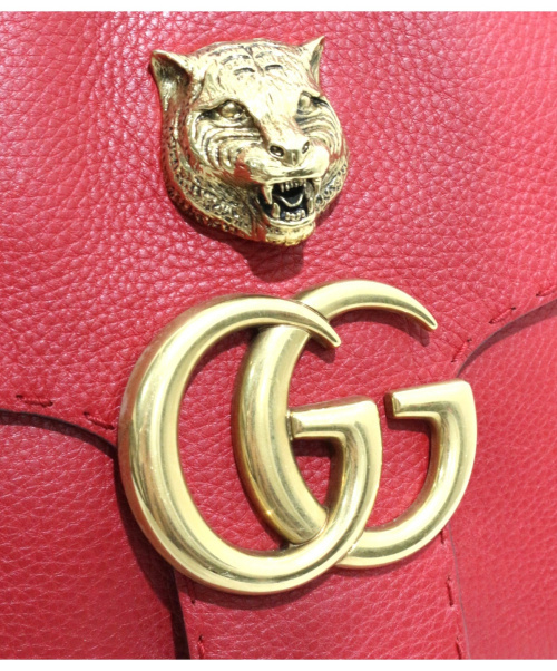 GUCCI（グッチ）GUCCI (グッチ) ショルダーバッグ レッド 409154 .213048の古着・服飾アイテム