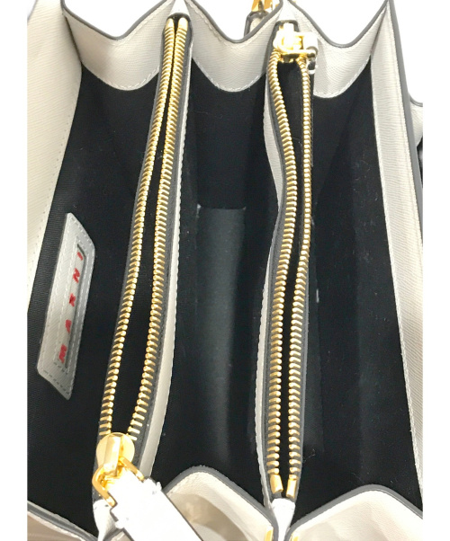 MARNI（マルニ）MARNI (マルニ) TRUNK SHOULDER BAG グレー TRUNKの古着・服飾アイテム