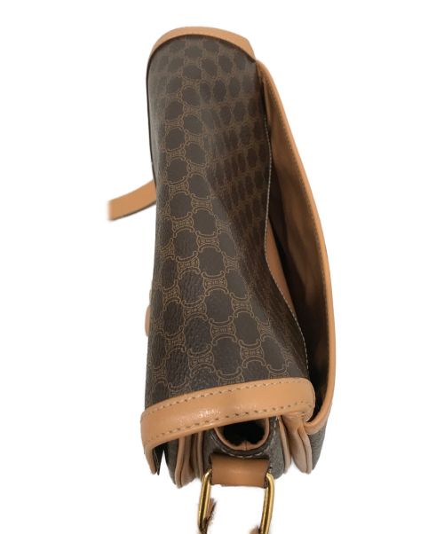 CELINE（セリーヌ）CELINE (セリーヌ) マカダム柄ショルダーバッグ ブラウンの古着・服飾アイテム