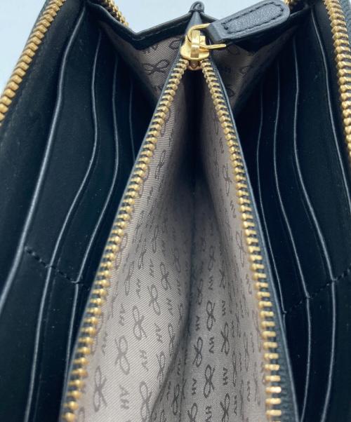 ANYA HINDMARCH（アニヤ・ハインドマーチ）ANYA HINDMARCH (アニヤハインドマーチ) ラウンドファスナー長財布 ブラックの古着・服飾アイテム