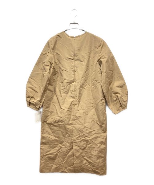 l’heritage martinique（レリタージュ マルティニーク）l’heritage martinique (レリタージュ マルティニーク) メモリータッチグログランサックドレス キャメル サイズ:1 未使用品の古着・服飾アイテム