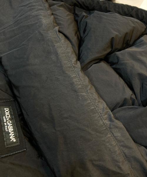 DOLCE & GABBANA（ドルチェ＆ガッバーナ）DOLCE & GABBANA (ドルチェ＆ガッバーナ) ダウンジャケット ブラック サイズ:44の古着・服飾アイテム