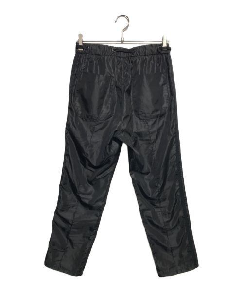 ONE GRAVITY（ワングラヴィティ）ONE GRAVITY (ワングラヴィティ) ナイロントラックパンツ ブラック サイズ:Mの古着・服飾アイテム