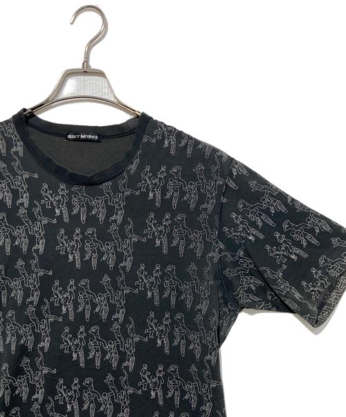 ISSEY MIYAKE（イッセイミヤケ）ISSEY MIYAKE (イッセイミヤケ) 総柄Tシャツ ブラック サイズ:2の古着・服飾アイテム