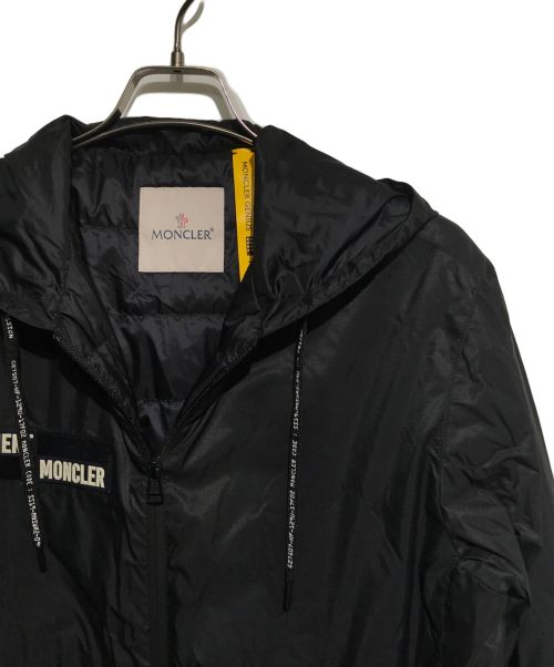 MONCLER GENIUS（モンクレール ジーニアス）MONCLER GENIUS (モンクレール ジーニアス) FRAGMENT DESIGN (フラグメントデザイン) ナイロンダウンジャケット ブラック サイズ:2の古着・服飾アイテム