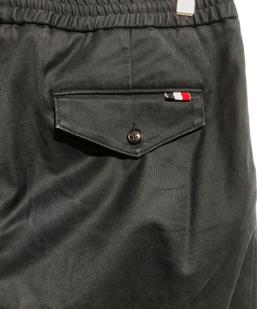 MONCLER（モンクレール）MONCLER (モンクレール) テーパードイージーパンツ ブラック サイズ:48の古着・服飾アイテム