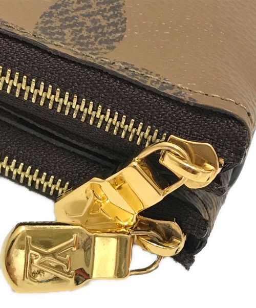 LOUIS VUITTON（ルイ ヴィトン）LOUIS VUITTON (ルイ ヴィトン) ポシェット・ドゥーブルジップ ショルダーバッグ ブラウンの古着・服飾アイテム