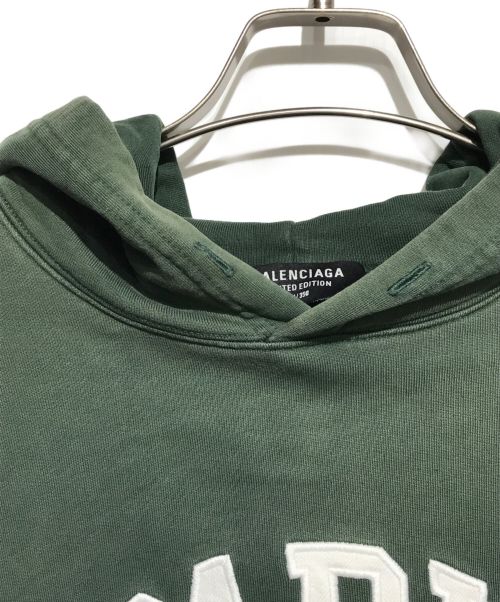BALENCIAGA（バレンシアガ）BALENCIAGA (バレンシアガ) Cities Paris Wide Fit Hoodie グリーン サイズ:2の古着・服飾アイテム
