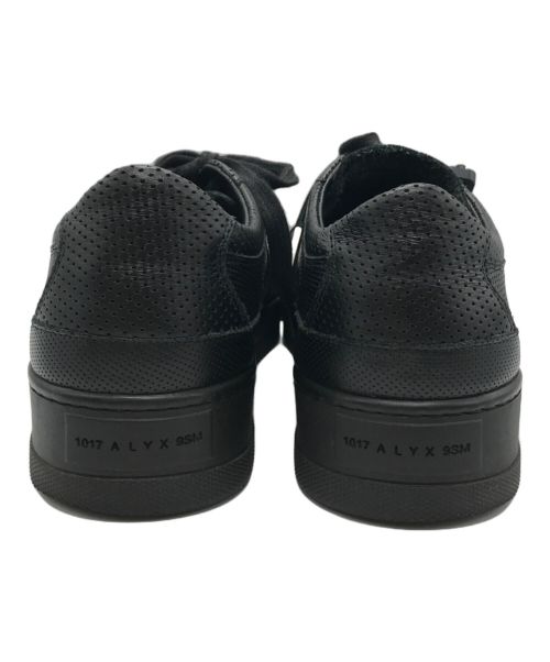 1017 ALYX 9SM（テンセブンティーン アリクス ナインエスエム）1017 ALYX 9SM (アリクス) バックルスニーカー ブラック サイズ:41の古着・服飾アイテム