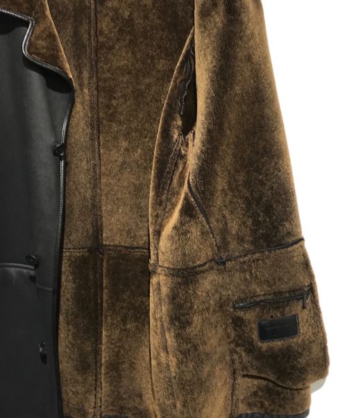 ERMENEGILDO ZEGNA（エルメネジルド・ゼニア）ERMENEGILDO ZEGNA (エルメネジルド・ゼニア) ムートンコート ブラック×ブラウン サイズ:46の古着・服飾アイテム