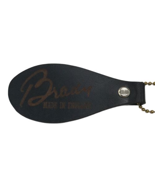 brady（ブレディ）brady (ブレディ) ショルダーバッグ アイボリーの古着・服飾アイテム