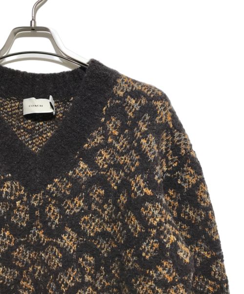 COACH（コーチ）COACH (コーチ) シグネチャー Vネック セーター ブラウン サイズ:Sの古着・服飾アイテム