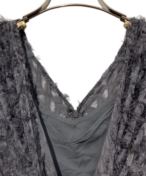 FRAY ID（フレイ アイディー）FRAY ID (フレイ アイディー) フリンジジャガードカシュクールワンピース グレーの古着・服飾アイテム