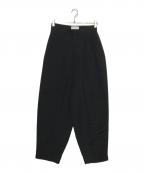 RIM.ARKリムアーク）の古着「Many tuck curve PT」｜ブラック