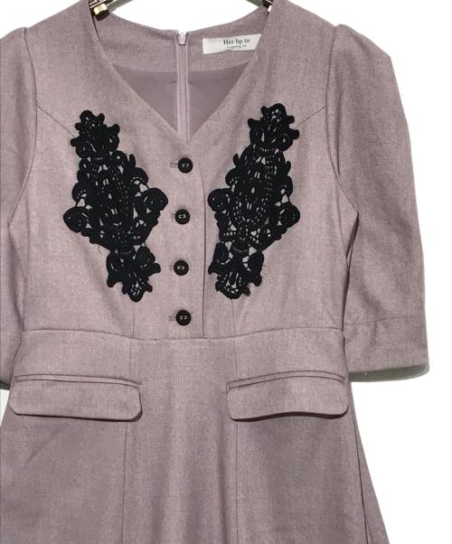 HER LIP TO（ハーリップトゥ）Her lip to (ハーリップトゥ) Lace Motif Twill Long Dress ピンク サイズ:Sの古着・服飾アイテム