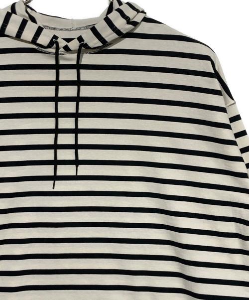 journal standard luxe（ジャーナルスタンダード ラックス）JOURNAL STANDARD LUXE (ジャーナルスタンダード リュクス) デラヴェジャージーパーカー ホワイト×ブラック サイズ:無しの古着・服飾アイテム