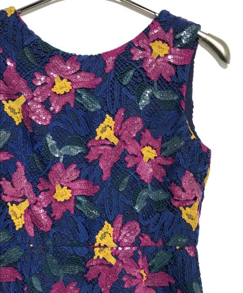 GRACE CONTINENTAL（（グレースコンチネンタル）GRACE CONTINENTAL (（グレースコンチネンタル) フラワースパンケミカルドレス ネイビー×ピンク サイズ:36の古着・服飾アイテム