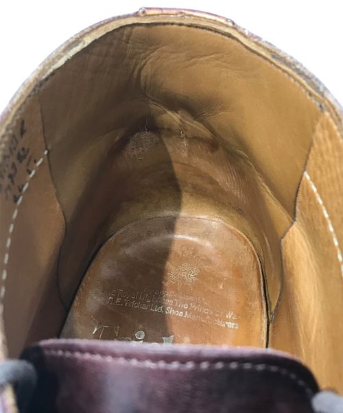 Tricker's（トリッカーズ）Tricker's (トリッカーズ) コードバンチャッカブーツ バーガンディー サイズ:8の古着・服飾アイテム