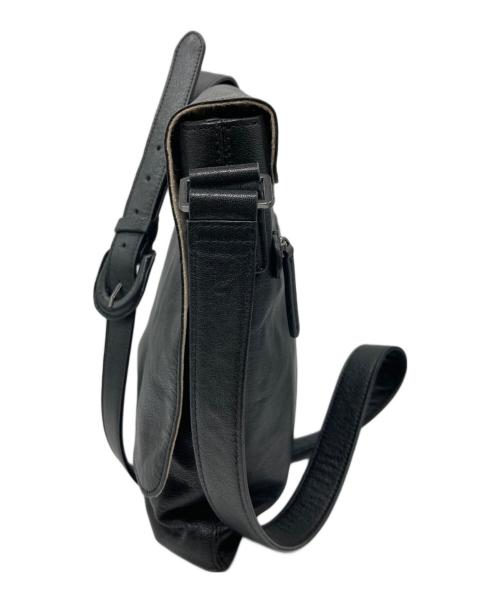 DAKOTA（ダコタ）DAKOTA (ダコタ) フラップショルダーバッグ ブラックの古着・服飾アイテム