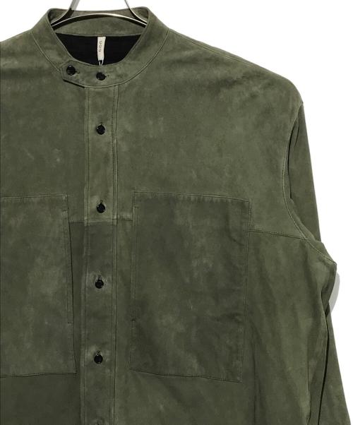 CCU（シーシーユー）CCU (シーシーユー) スウェードスタンドカラーシャツ グリーン サイズ:1の古着・服飾アイテム