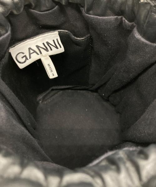 GANNI（ガニー）Ganni (ガニー) 巾着ポーチ ブラックの古着・服飾アイテム