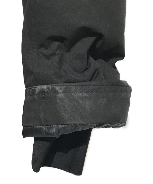 DESCENTE ALLTERRAIN（デザイント オルテライン）Descente ALLTERRAIN (デザイント オルテライン) MOUNTAINEERダウンジャケット ブラック サイズ:Lの古着・服飾アイテム