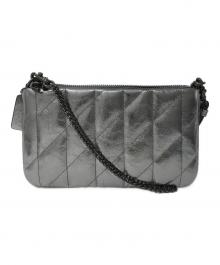 COACH（コーチ）の古着「ポーチ バッグ・キルティング」｜シルバー