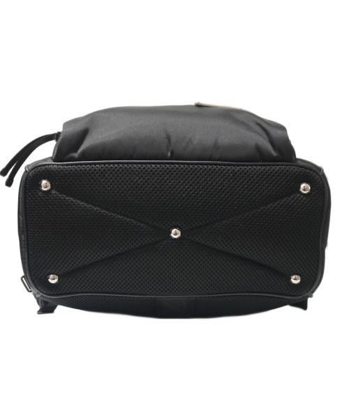 MIU MIU（ミュウミュウ）MIU MIU (ミュウミュウ) キャットエンブロイダリーバックパック ブラックの古着・服飾アイテム