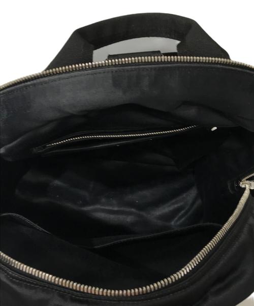 MIU MIU（ミュウミュウ）MIU MIU (ミュウミュウ) キャットエンブロイダリーバックパック ブラックの古着・服飾アイテム