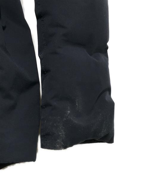 DESCENTE ALLTERRAIN（デザイント オルテライン）Descente ALLTERRAIN (デザイント オルテライン) MOUNTAINEERダウンジャケット ネイビー サイズ:Lの古着・服飾アイテム