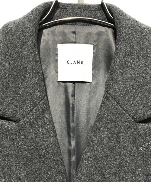 CLANE（クラネ）CLANE (クラネ) OVER SHOULDER PEAKED LAPEL COAT グレー サイズ:1の古着・服飾アイテム