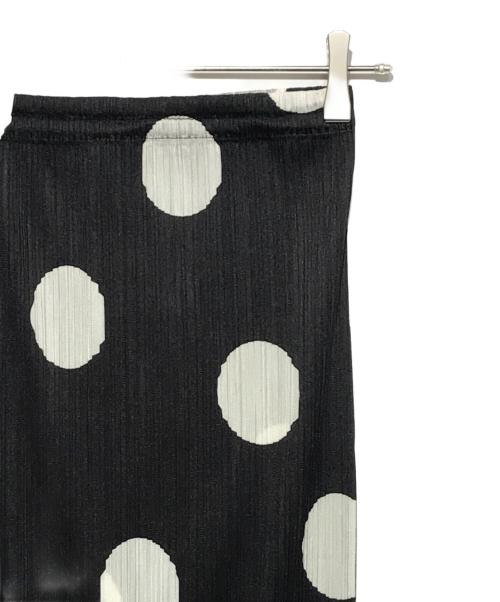 PLEATS PLEASE（プリーツプリーズ）PLEATS PLEASE (プリーツプリーズ) ライムドットロングスカート ブラック サイズ:3の古着・服飾アイテム