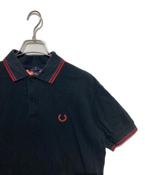 FRED PERRY（フレッドペリー）FRED PERRY (フレッドペリー) GROUND Y (グラウンドワイ) STUDIOUS (ステュディオス) コラボポロシャツ ブラック サイズ:Mの古着・服飾アイテム